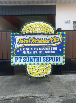 Papan Bunga Duka di Kutalimbaru