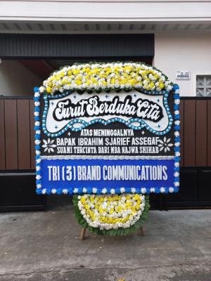 Papan Bunga Duka di Kutalimbaru